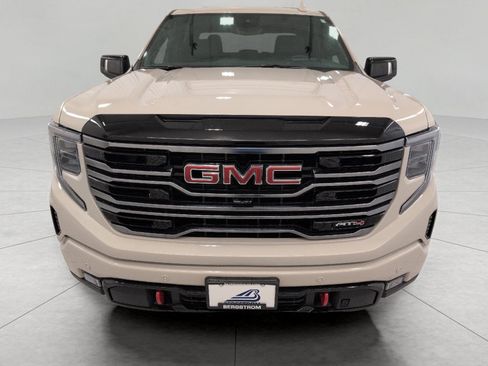 Used 2026 GMC Sierra 1500 AT4 w/ AT4 Premium Package AWD/4WD image 15
