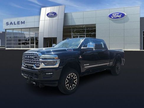 Used 2025 RAM 3500 Limited AWD/4WD image 6