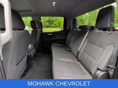 Certified 2022 Chevrolet Silverado 1500 LT AWD/4WD image 25