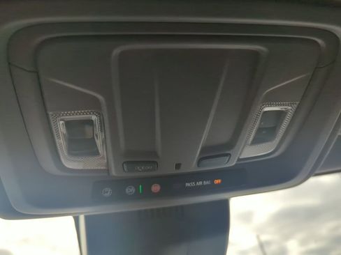 Used 2022 Chevrolet Silverado 1500 LT Trail Boss image 33