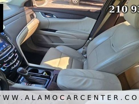 Used 2014 Cadillac XTS FWD image 37