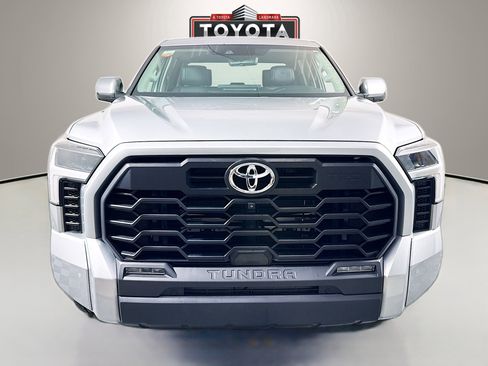 Used 2022 Toyota Tundra SR5 image 2
