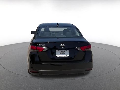 Used 2025 Nissan Versa SV FWD image 12
