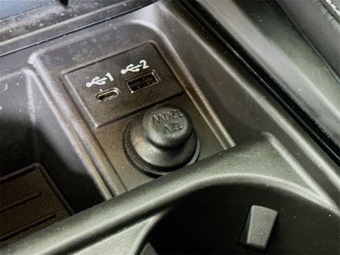 Used 2023 INFINITI QX55 Essential w/ Accent Package image 32