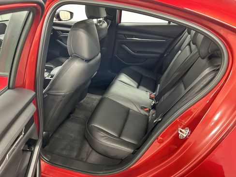 Certified 2025 MAZDA MAZDA3 s FWD image 19