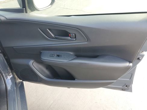 Certified 2023 Toyota Prius Prime SE image 33