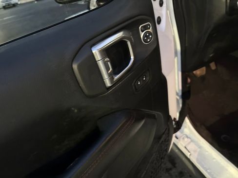 Used 2020 Jeep Wrangler Unlimited Rubicon image 14