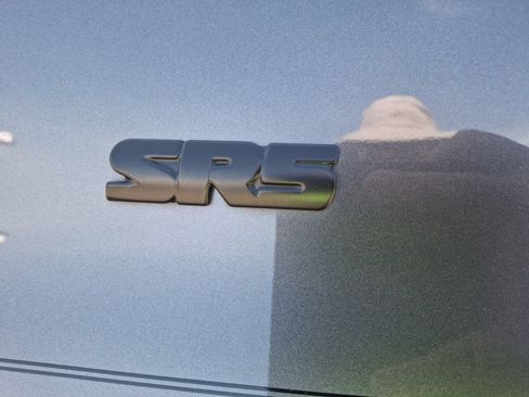 Used 2022 Toyota 4Runner SR5 Premium w/ Moonroof Package RWD image 12