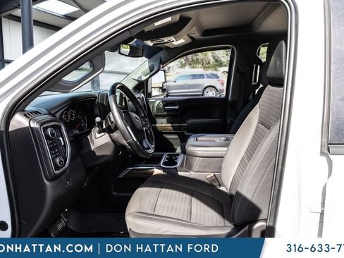 Used 2020 Chevrolet Silverado 1500 LT Trail Boss AWD/4WD image 4