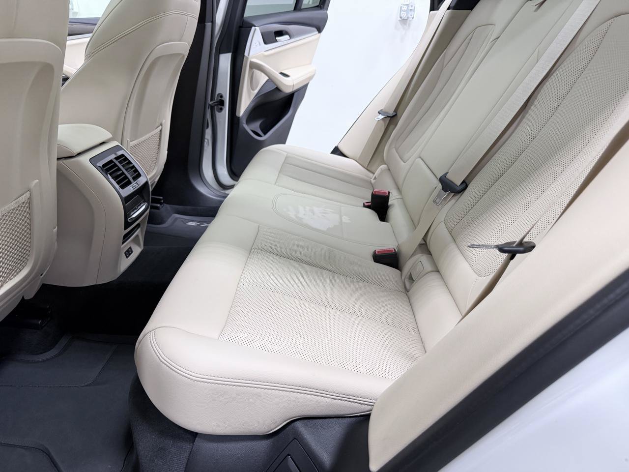 Used 2022 BMW X3 sDrive30i w/ Convenience Package RWD image 34