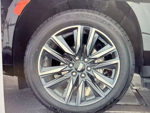 Used 2023 Cadillac Escalade Sport image 15