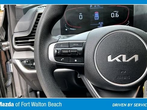 Used 2024 Kia Sportage LX FWD image 10
