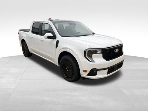 New 2025 Ford Maverick Lobo image 7