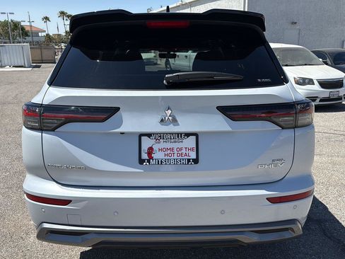 New 2026 Mitsubishi Outlander SEL AWD/4WD image 6