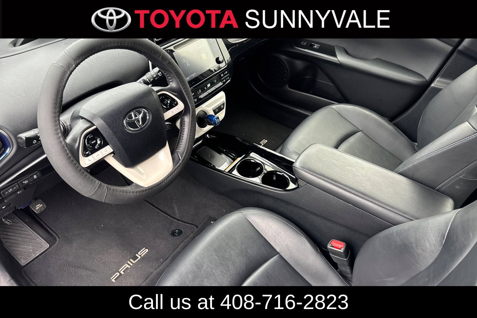 Certified 2018 Toyota Prius Three Touring FWD image 11