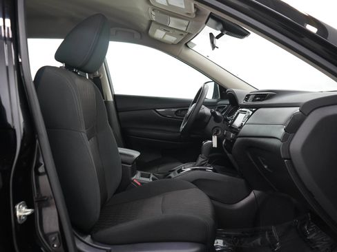 Used 2020 Nissan Rogue S AWD/4WD image 12