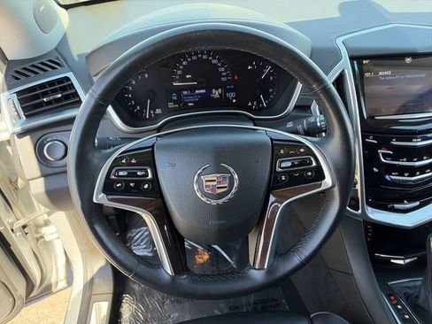 Used 2013 Cadillac SRX Luxury image 24