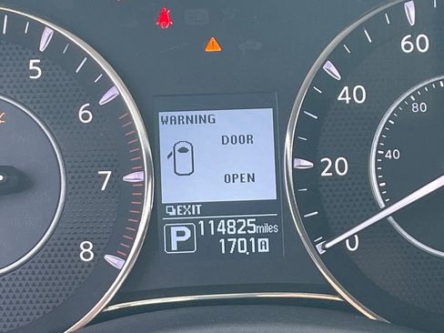 Used 2019 Nissan Armada SV w/ Driver Package RWD image 13