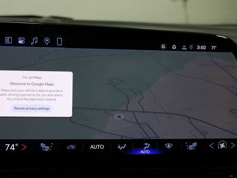 New 2026 Chevrolet Equinox EV LT image 39