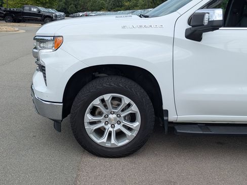 Used 2023 Chevrolet Silverado 1500 LTZ AWD/4WD image 11