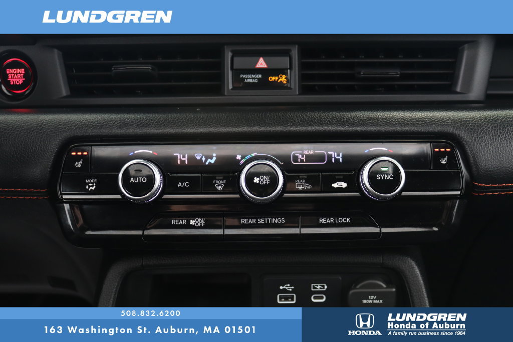 Used 2025 Honda Pilot TrailSport image 28