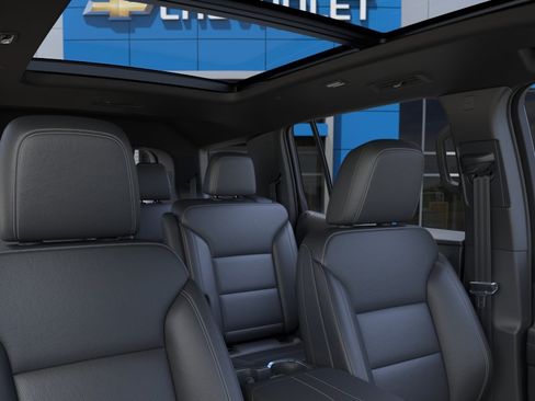 New 2027 Chevrolet Traverse LT w/ Sun and Wheel Package AWD/4WD image 48