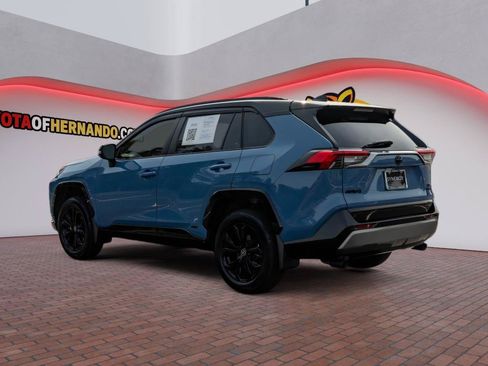 Used 2024 Toyota RAV4 XSE AWD/4WD image 8