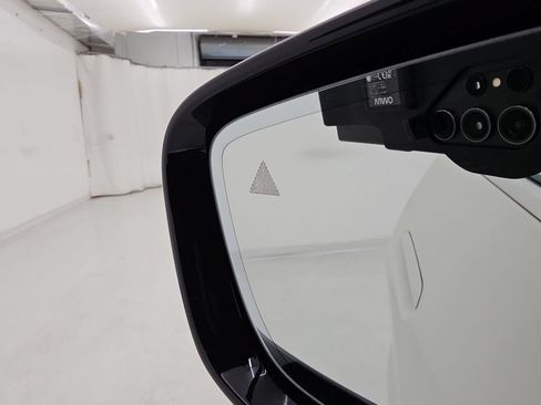 Used 2023 BMW i4 eDrive35 RWD image 52