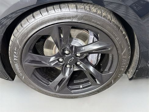 Used 2020 Chevrolet Camaro SS image 31