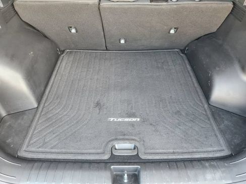 Certified 2025 Hyundai Tucson SEL AWD/4WD image 23