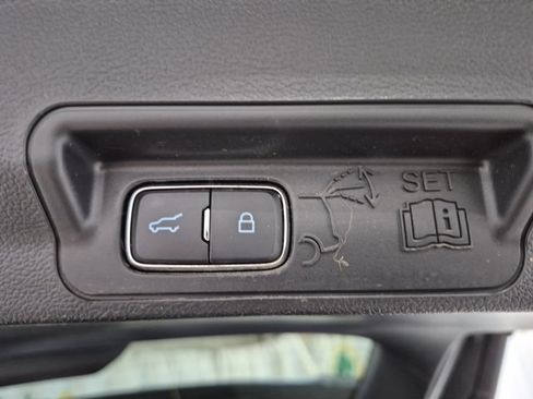 Used 2025 Ford Explorer ST w/ Sun And Sound Package AWD/4WD image 34