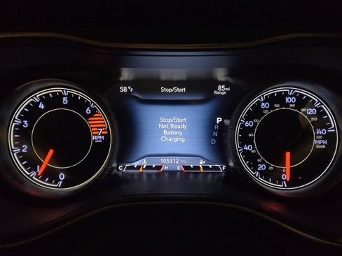 Used 2019 Jeep Cherokee Limited image 23