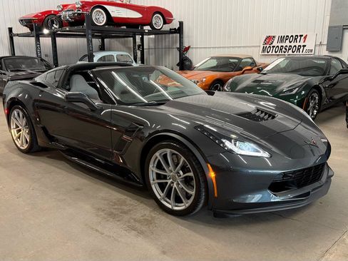 Used 2019 Chevrolet Corvette Grand Sport RWD image 11