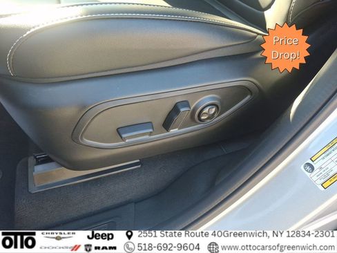 New 2025 Jeep Grand Cherokee Limited w/ Black Appearance Package image 29