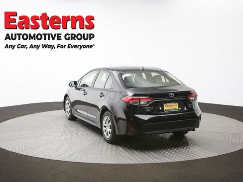 Used 2025 Toyota Corolla LE FWD image 36