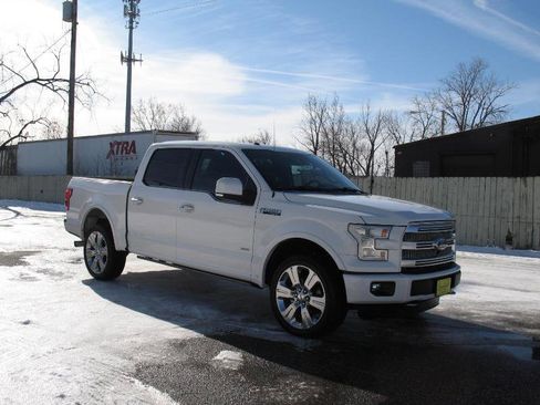 Used 2016 Ford F150 Limited w/ Trailer Tow Package image 4