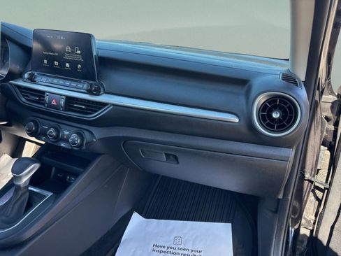 Used 2021 Kia Forte LXS image 28