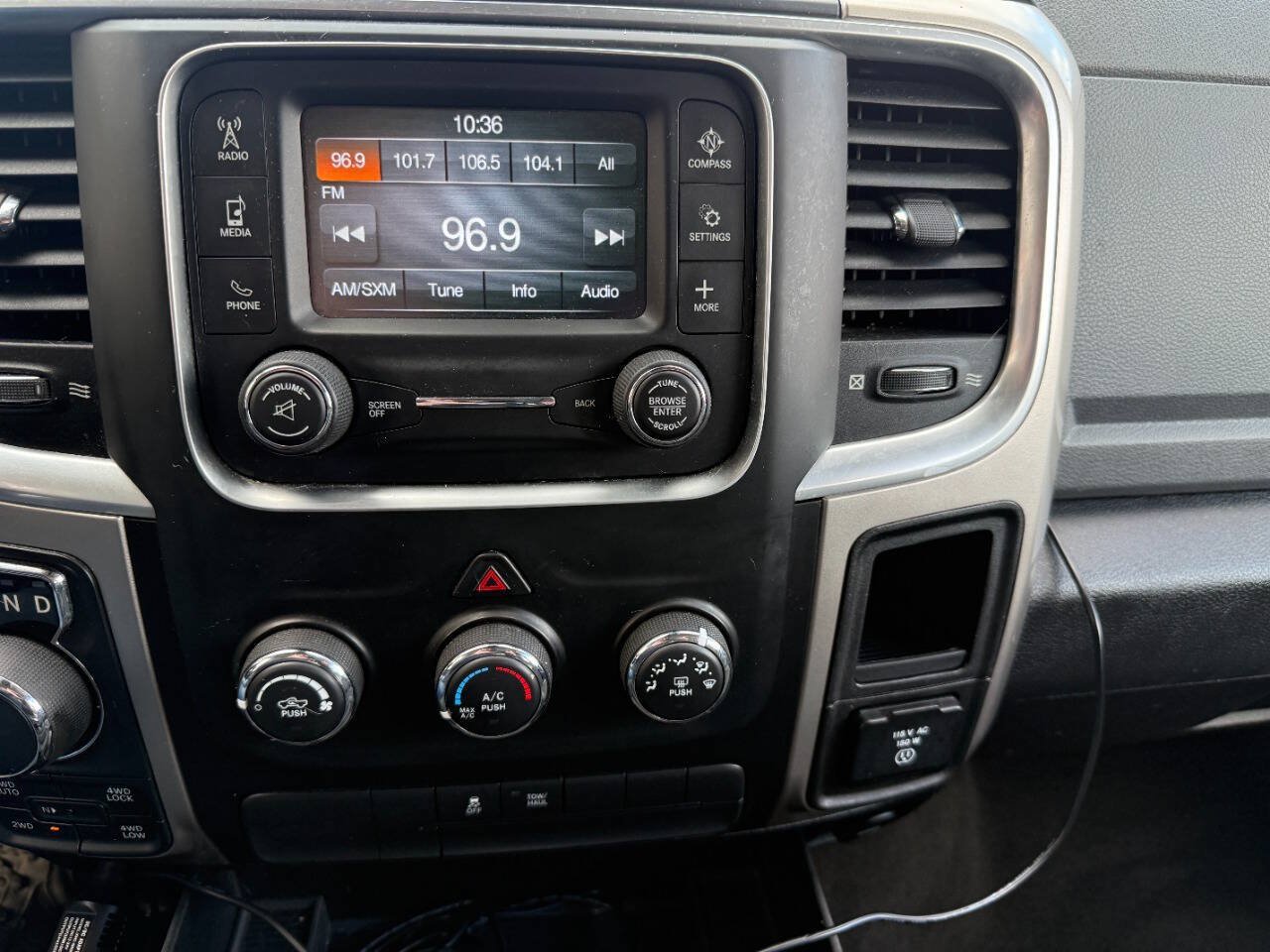 Used 2016 RAM 1500 Big Horn AWD/4WD image 24