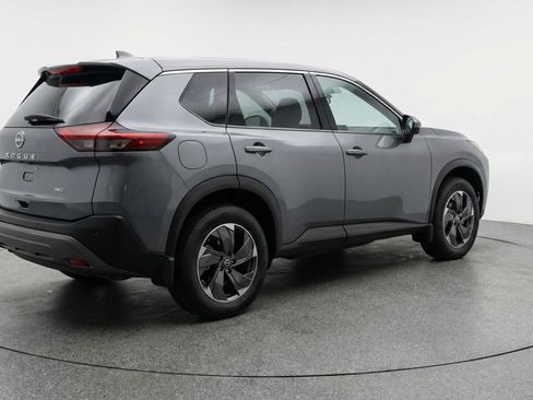 Used 2025 Nissan Rogue SV AWD/4WD image 9