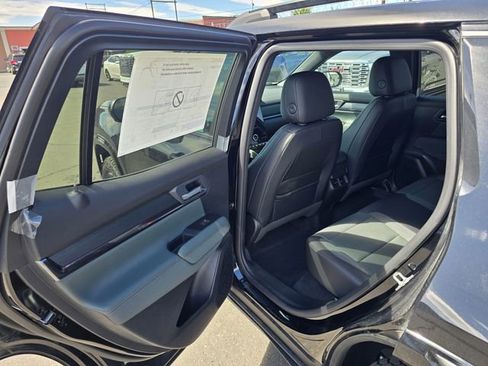 New 2026 GMC Terrain AT4 w/ Technology Package II AWD/4WD image 15