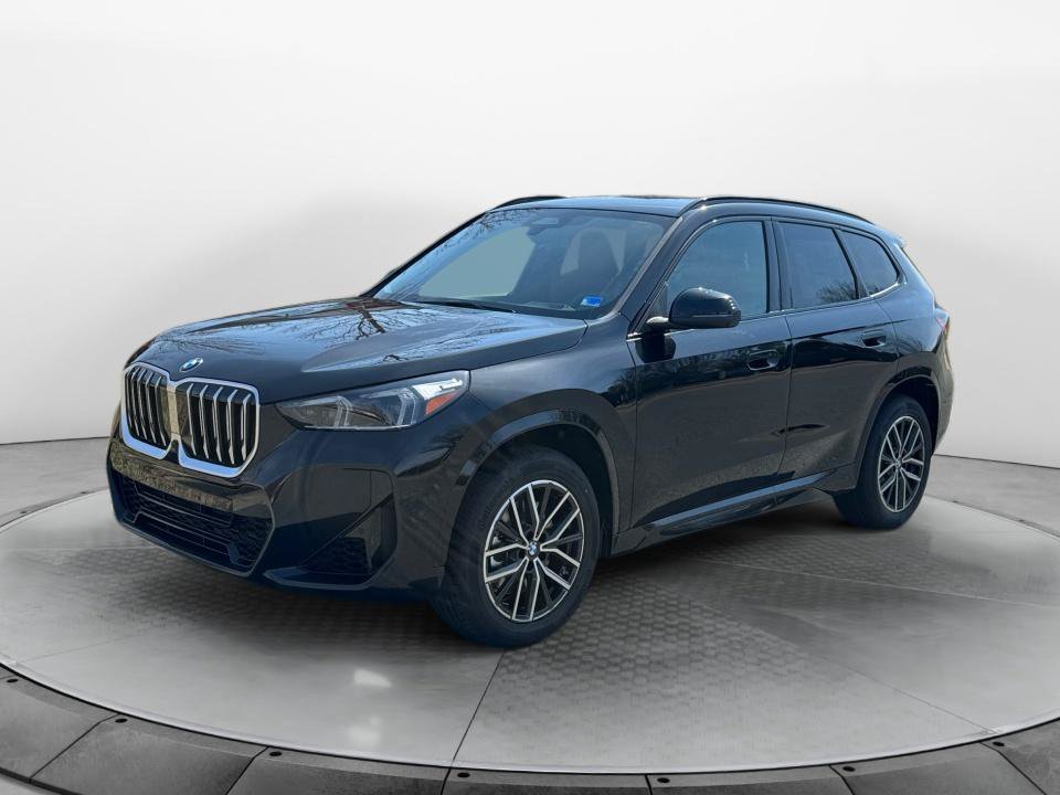New 2026 BMW X1 xDrive28i AWD/4WD image 3
