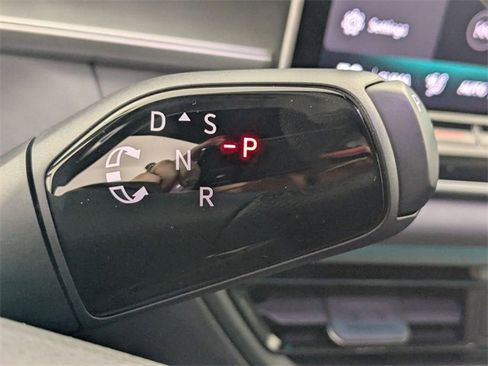 Used 2026 Volkswagen Tiguan SE R-Line image 25