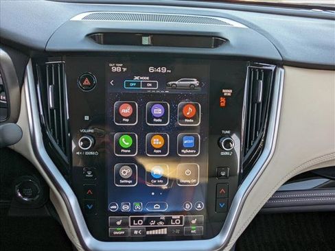 Used 2025 Subaru Outback Limited image 14