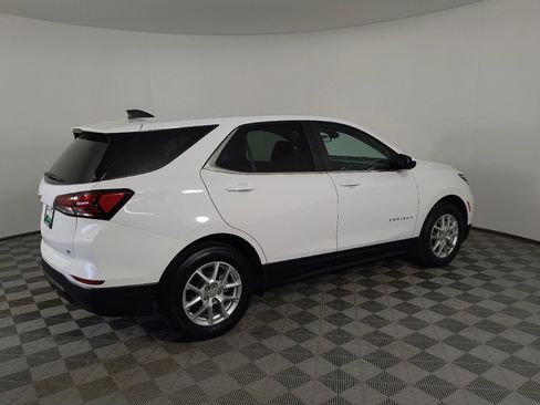 Used 2022 Chevrolet Equinox LT FWD image 10