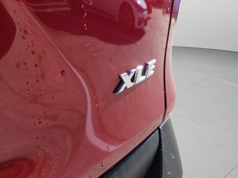 Used 2023 Toyota RAV4 XLE FWD image 7