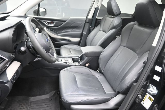 Used 2024 Subaru Forester Limited AWD/4WD image 18