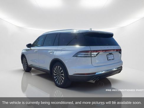 Used 2024 Lincoln Aviator Reserve w/ Equipment Group 201A RWD image 8