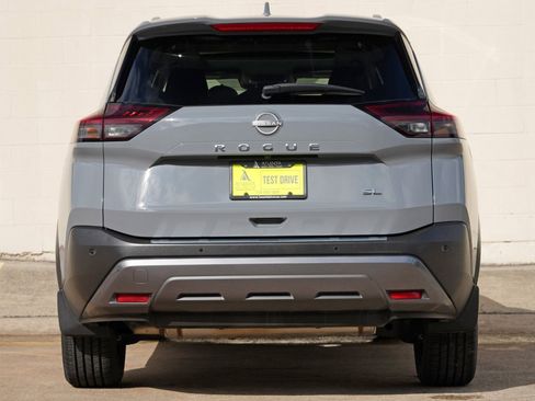 Used 2023 Nissan Rogue SL w/ SL Premium Package FWD image 10