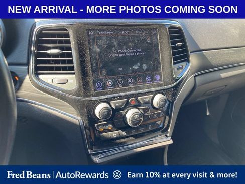 Used 2021 Jeep Grand Cherokee Limited w/ Luxury Group II AWD/4WD image 12