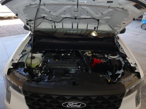 New 2025 Ford Maverick XLT w/ 4K Tow Package image 21